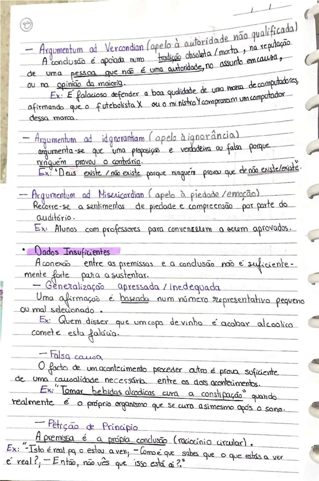 # História
BREVE DA FILOSOFIA
F I L O S O F I A
É o amor pelo conhecimento.
Fundamenta-se em encontrar respostas para perguntas e
saber just