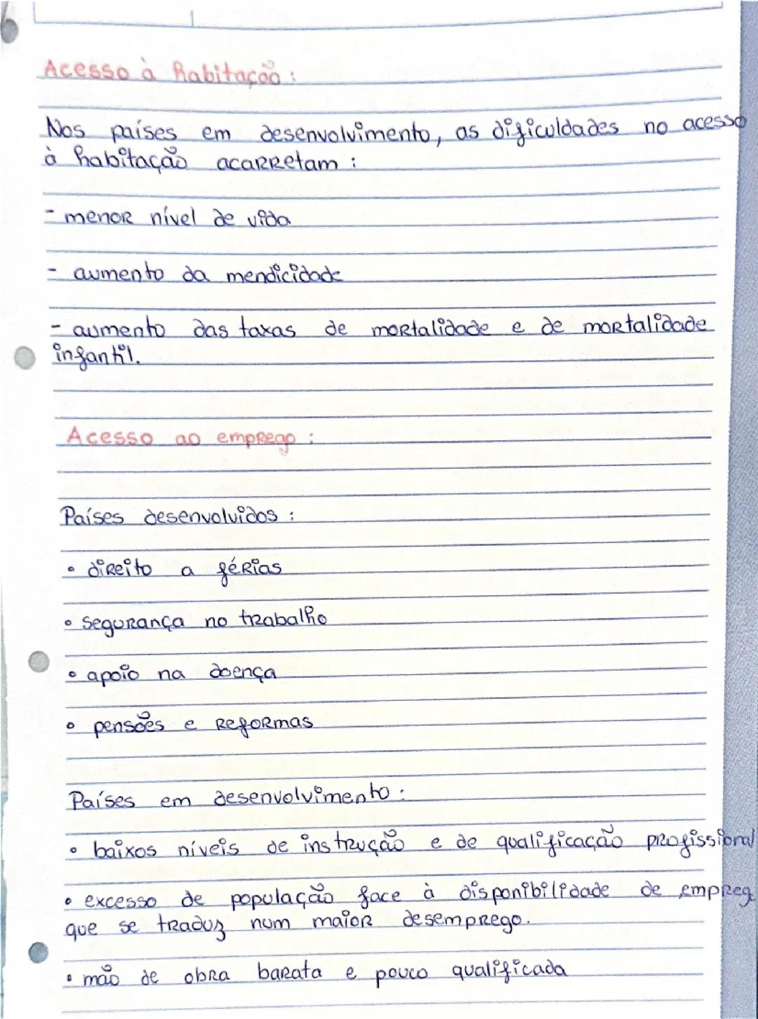 - O que é o IPM?
IPM = indice de pobreza multidimensional; é um indicador
composto que mede as privações acumuladas, isto é, as
múltiplas ca
