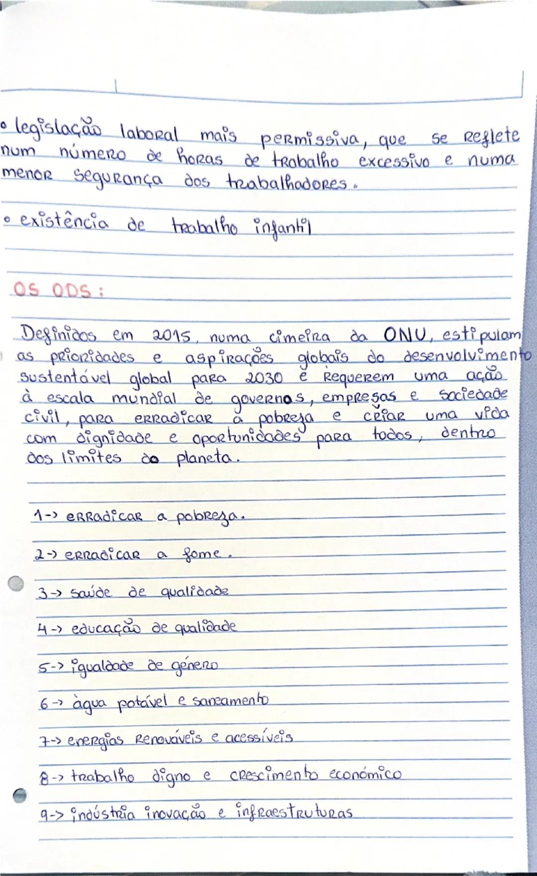 - O que é o IPM?
IPM = indice de pobreza multidimensional; é um indicador
composto que mede as privações acumuladas, isto é, as
múltiplas ca