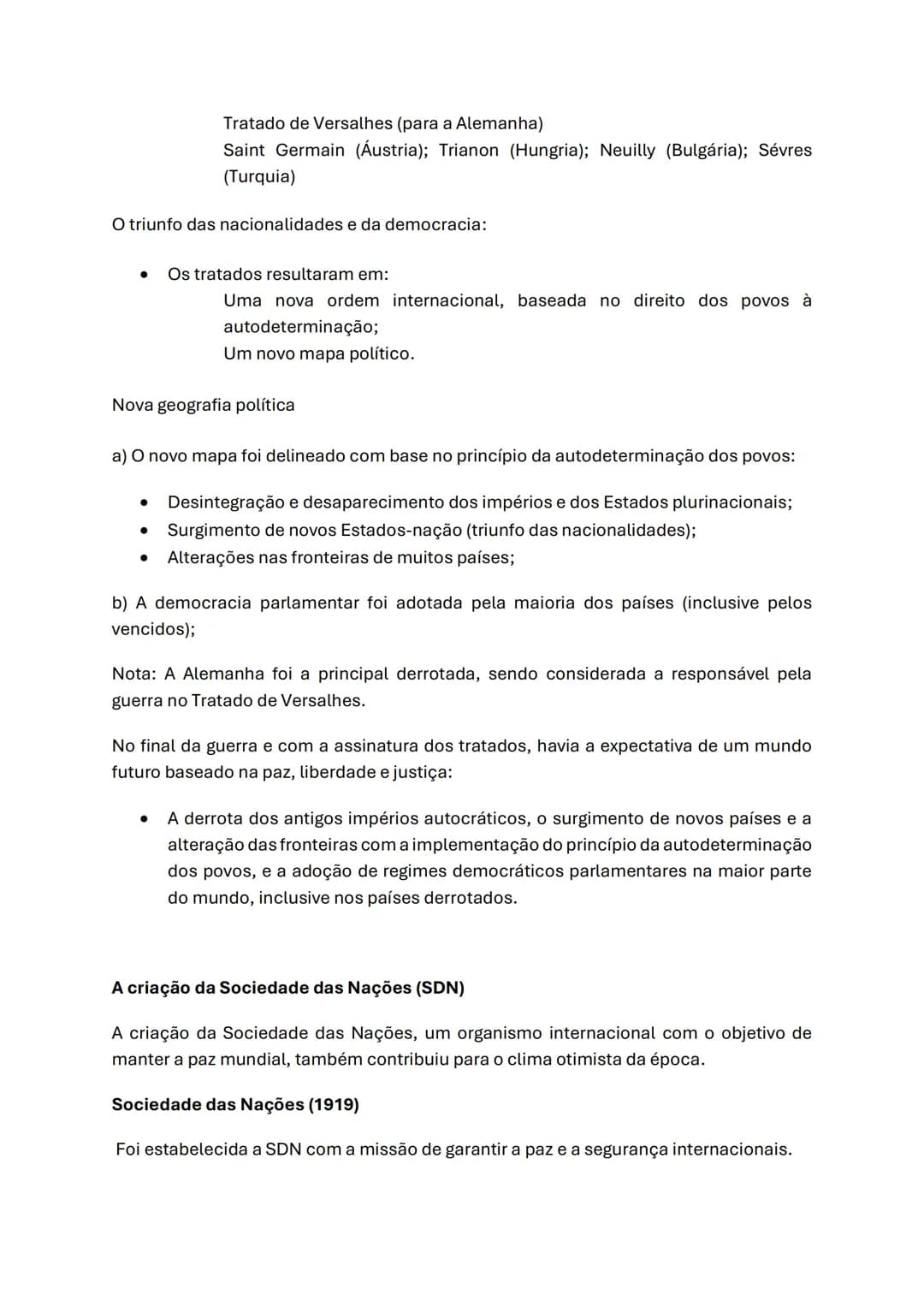 Contexto:
Política
Revolução Francesa
A França vivia sob um regime de monarquia absoluta, em que o rei concentrava todos os
poderes e gov