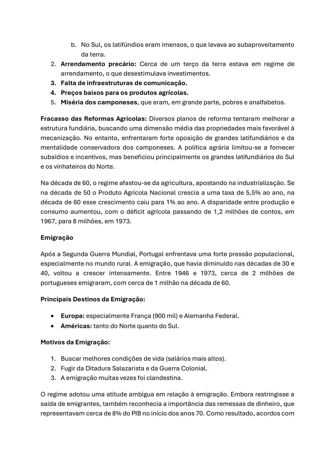 Contexto:
Política
Revolução Francesa
A França vivia sob um regime de monarquia absoluta, em que o rei concentrava todos os
poderes e gov