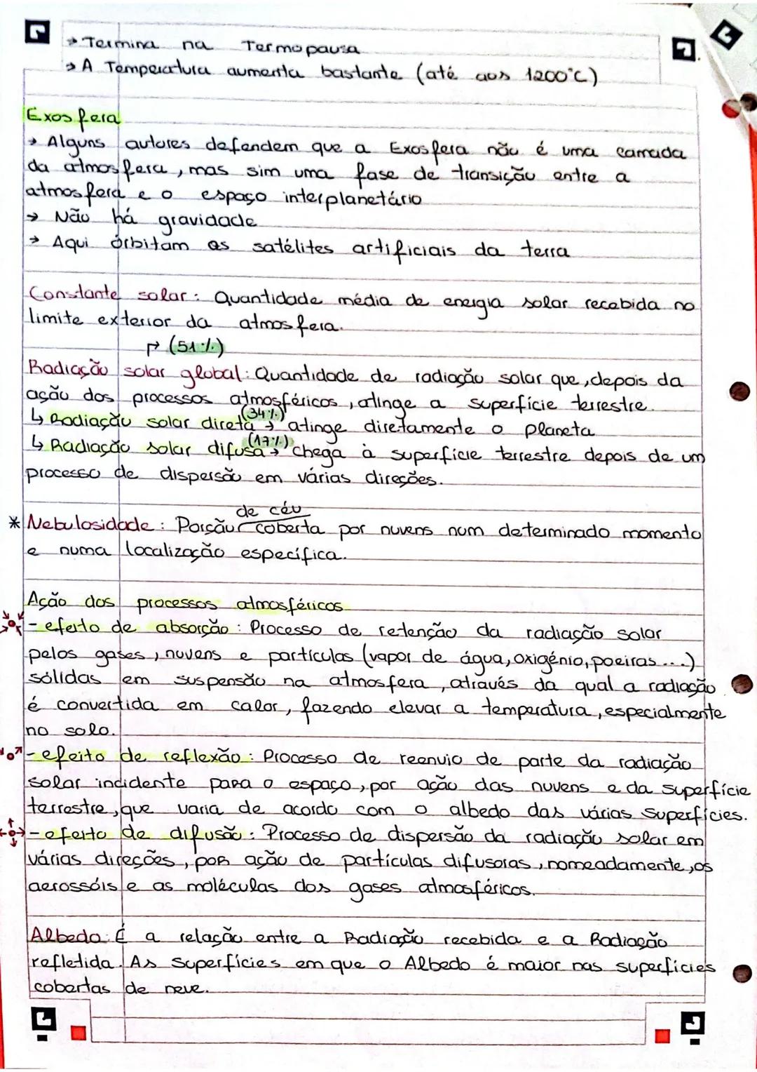 Geografia 10 ano
~ A radiação solar ~
Badiação solar: É a energia emitida pelo sol sob a forma de
calor e luz, por unidade de superficie.