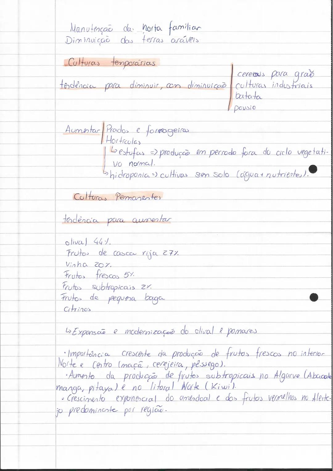 ecgrafia'
Espaço Rural
-Baixa densidade populacional.
-Mabitações de tou 2 pisos, geralmente unifamiliares
-Baixa densidade de construção