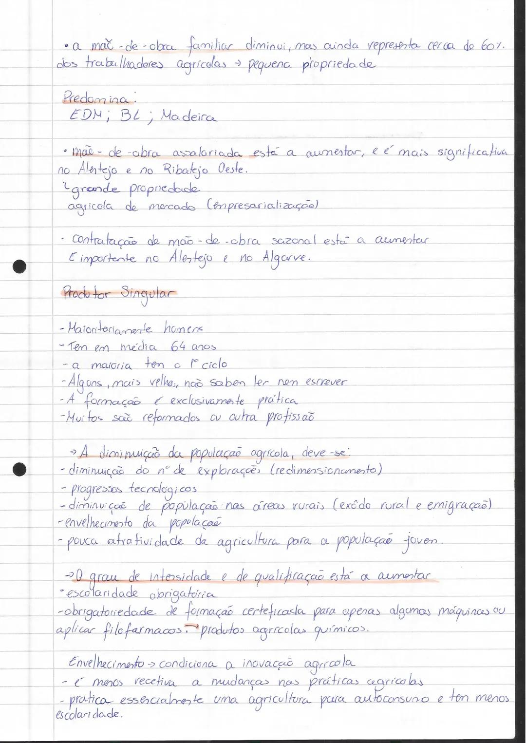 ecgrafia'
Espaço Rural
-Baixa densidade populacional.
-Mabitações de tou 2 pisos, geralmente unifamiliares
-Baixa densidade de construção