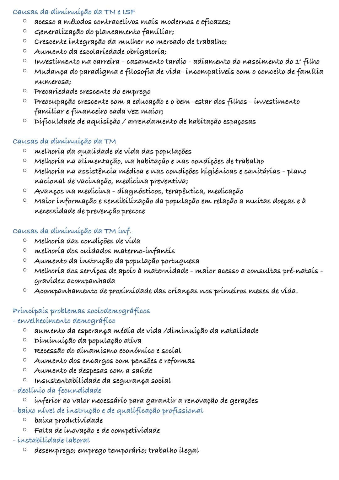 # A população: evolução e diferenças regionais
Evolução
Marcada por
Crescimento
natural
Condicionada
por
Saldo
migratório
Contrastes
r