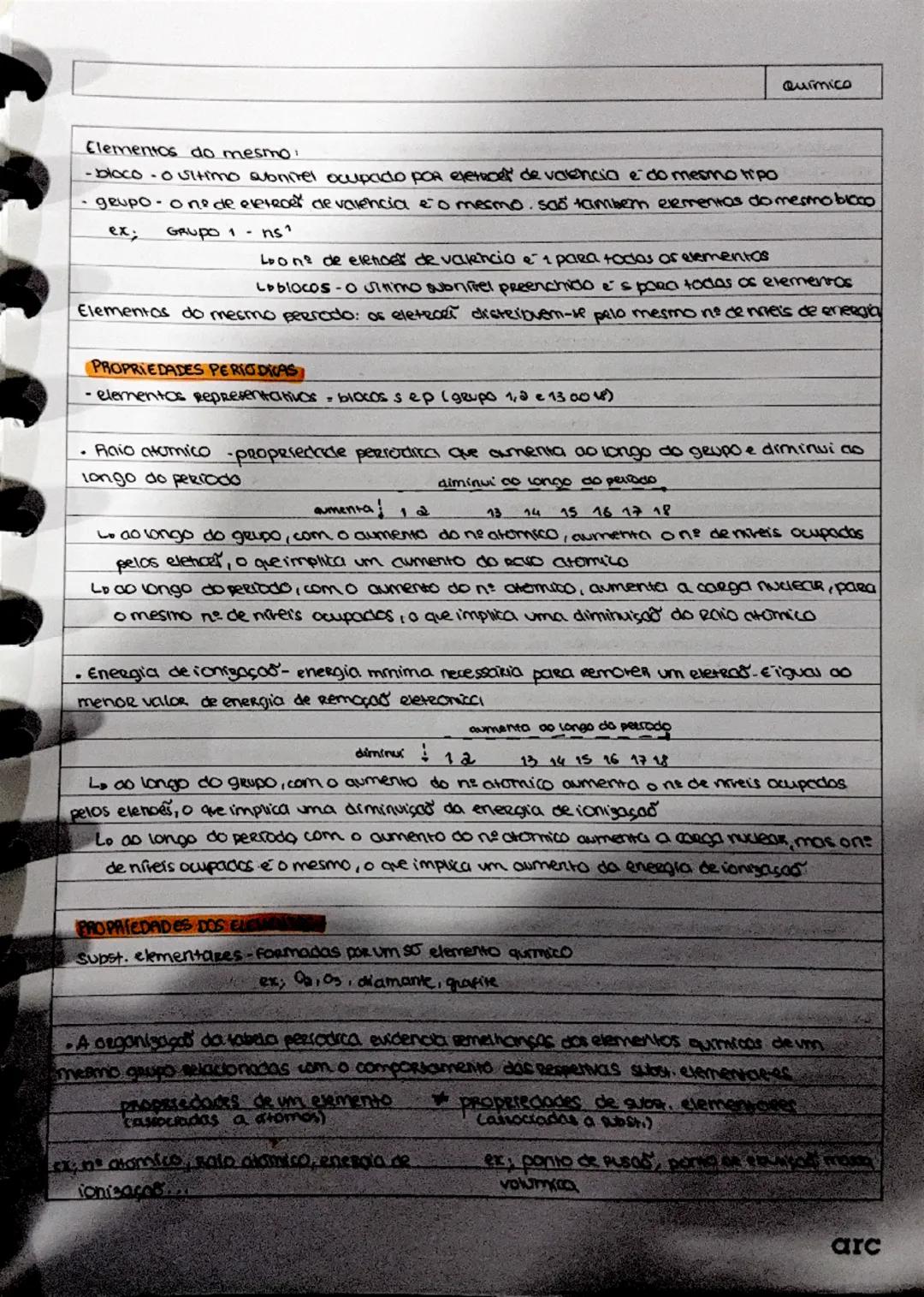 # MASSA DOS ÁTOMOS
* A massa de um átomo concentra-se quase na sua totalidade no núcleo, pois é
no núcleo que se encontra a quase totalidad